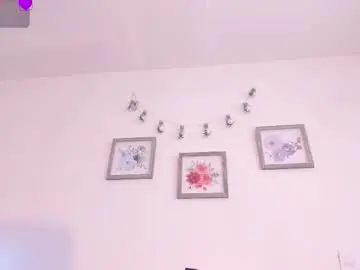 Mely_rosee  live sex cam