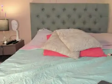 Missmiaa_  live sex cam