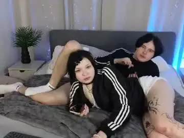 Myawka  live sex cam