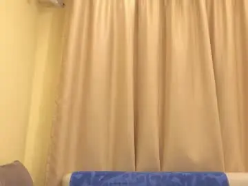 Onebigkiss  live sex cam