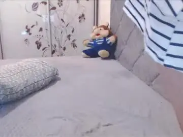 Popkornmolli  live sex cam