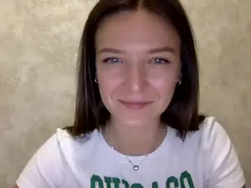 Shining_pearl  live sex cam