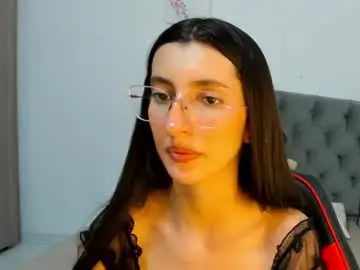 Skinny2022  live sex cam