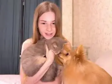 Sweettbabyye  live sex cam
