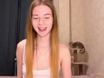 Sweettbabyye  live sex cam