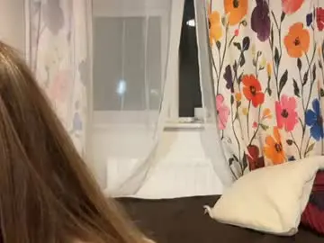 Thornbounce  live sex cam