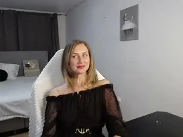 Vanessakleiner  live sex cam