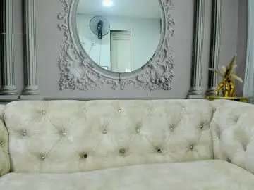 Ariana_pocahontas  live sex cam