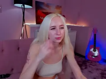 Cheezy_cream  live sex cam