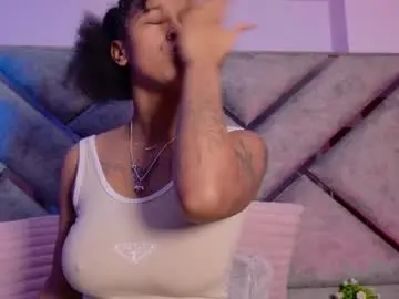 Elit_noa  live sex cam