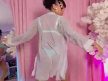 Elit_noa  live sex cam