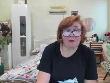 Flowerlover8  live sex cam