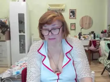 Flowerlover8  live sex cam