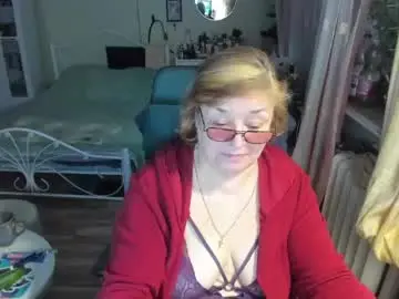 Flowerlover8  live sex cam