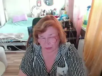 Flowerlover8  live sex cam