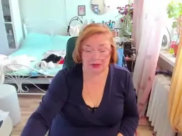 Flowerlover8  live sex cam