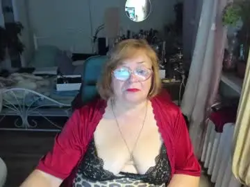 Flowerlover8  live sex cam