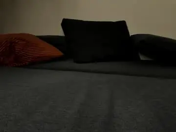 Lustfulcurvylady  live sex cam