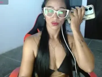 Madam_klauss  live sex cam
