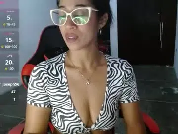 Madam_klauss  live sex cam