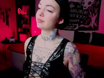 Magic_alie  live sex cam