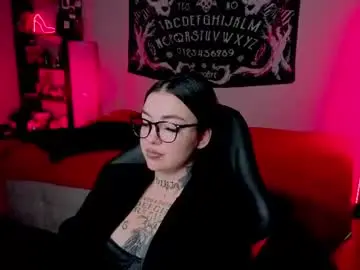 Magic_alie  live sex cam