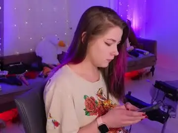 Mirafalls  live sex cam