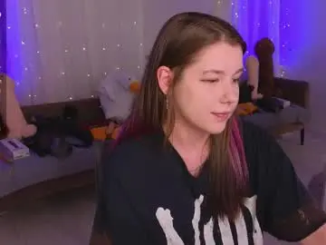 Mirafalls  live sex cam