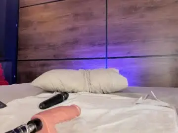 Niamonroe  live sex cam