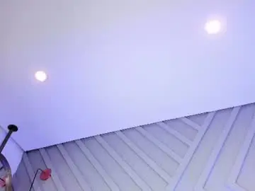 Niamonroe  live sex cam