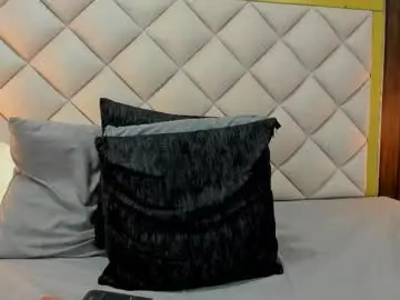 Samanthaa_rosee_  live sex cam