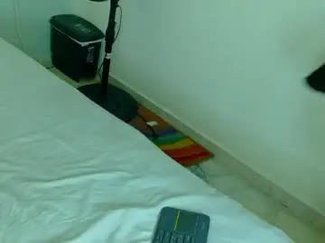 Ahslyevans__  live sex cam