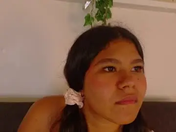 Ahslyevans__  live sex cam