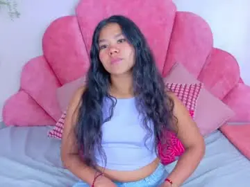 Ahslyevans__  live sex cam
