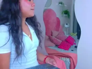 Ahslyevans__  live sex cam