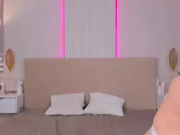 Amalia_3  live sex cam