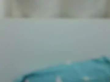 Bellacrystall  live sex cam