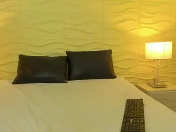 Biancaroyalle  live sex cam