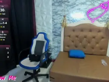 Dannapetitee  live sex cam