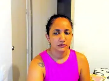 Emperatriztapia  live sex cam