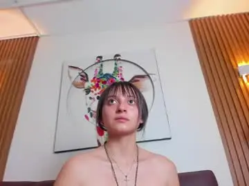 Freckledoll  live sex cam