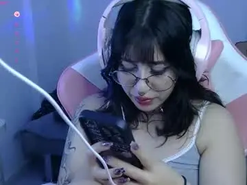 Hachiko_love  live sex cam