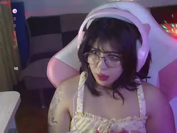 Hachiko_love  live sex cam
