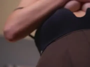 Hey_becky  live sex cam