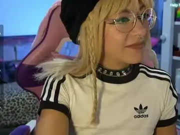 Kikilepetite  live sex cam