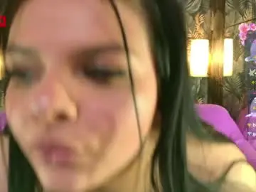 Madymoan  live sex cam