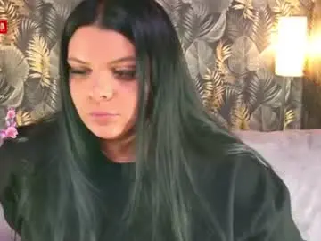 Madymoan  live sex cam