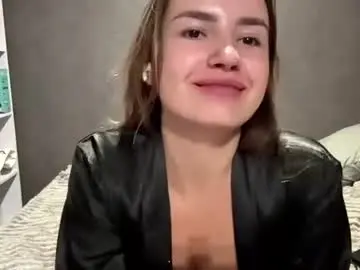 Roselleshortey  live sex cam