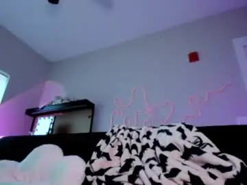 Scarlettlovebaby  live sex cam