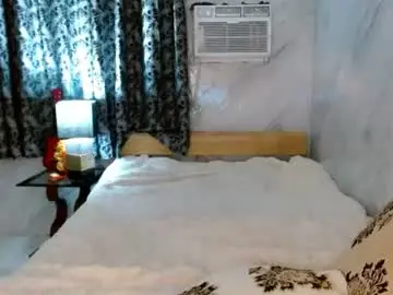 Sharmaine_xxx  live sex cam